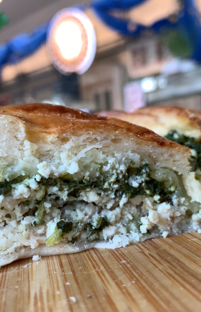 Pastete mit Hähnchen, Spinat, Feta und Mozzarella