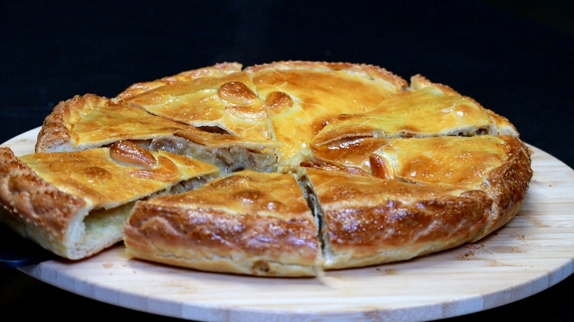 Pastete mit Kartoffeln und Pilzen