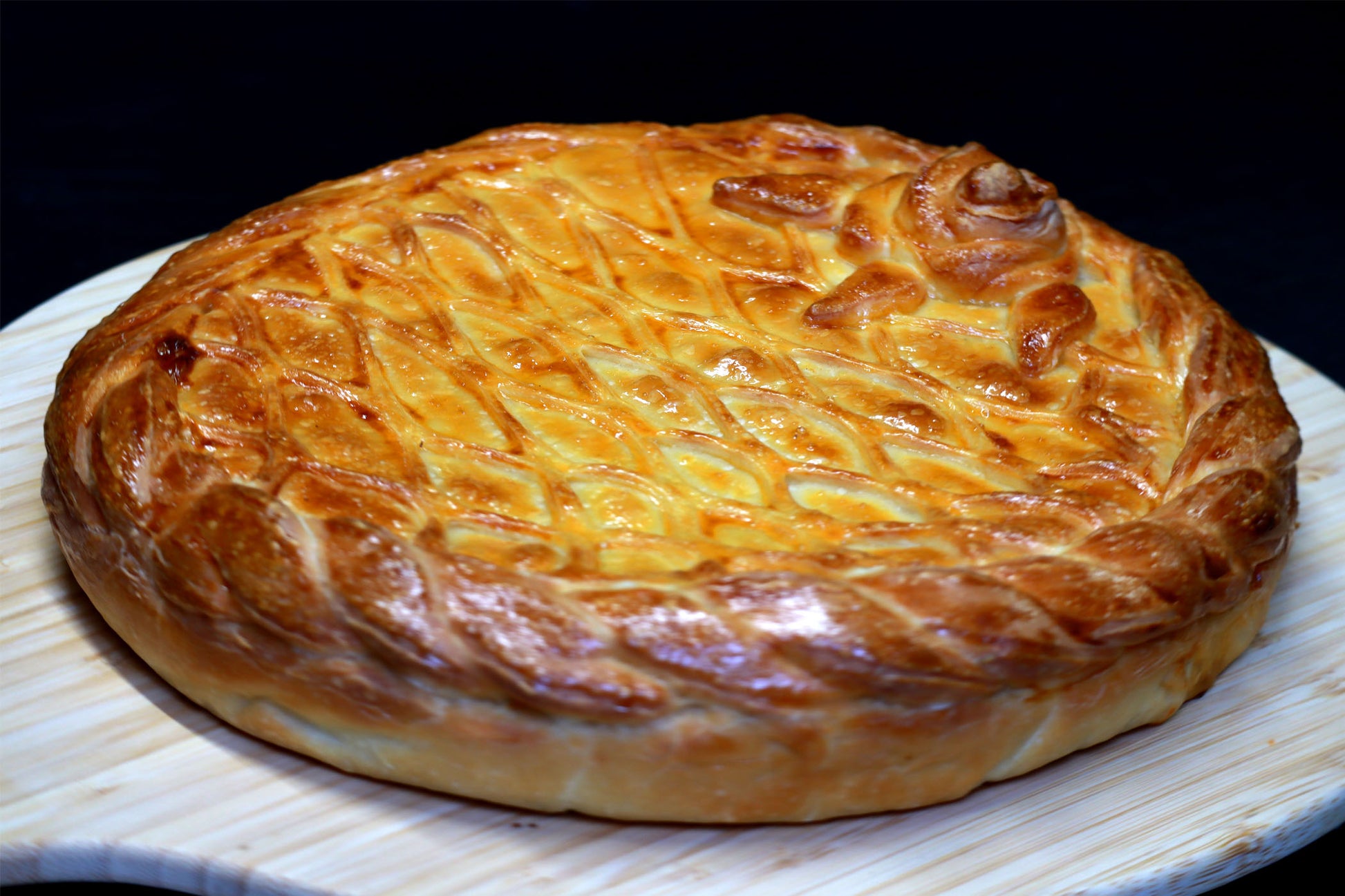 Pastete mit Kohl und Fleisch