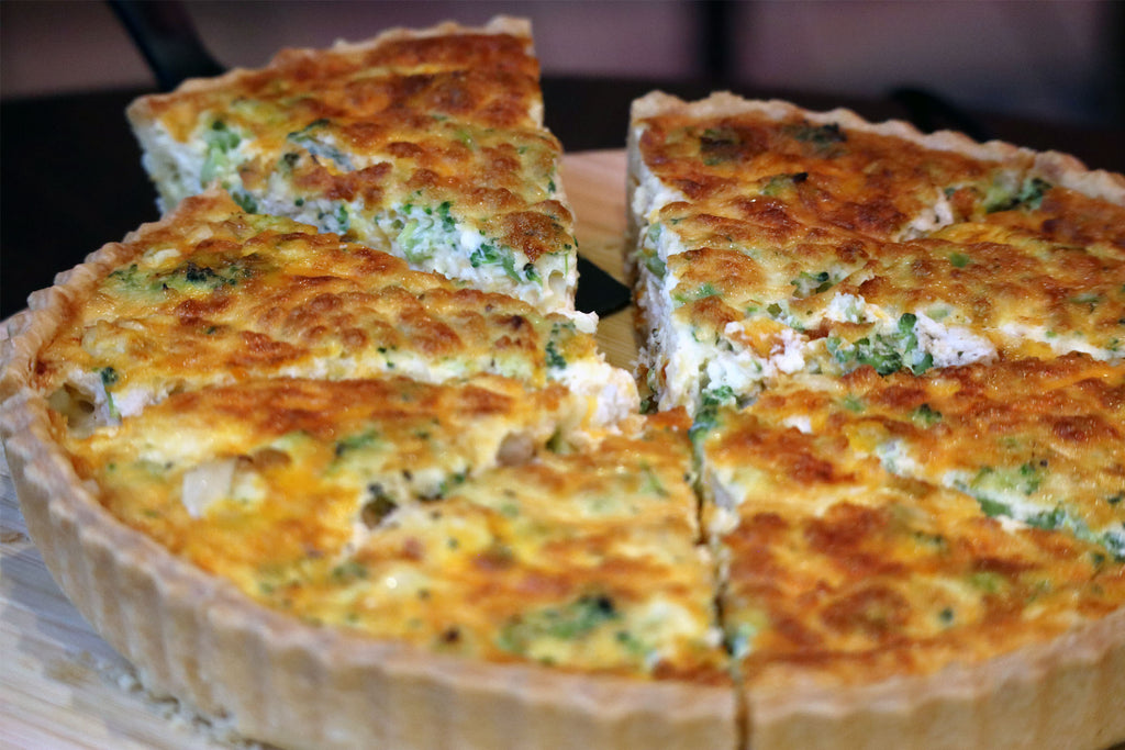 Quiche mit Hähnchen, Brokkoli & Cheddar