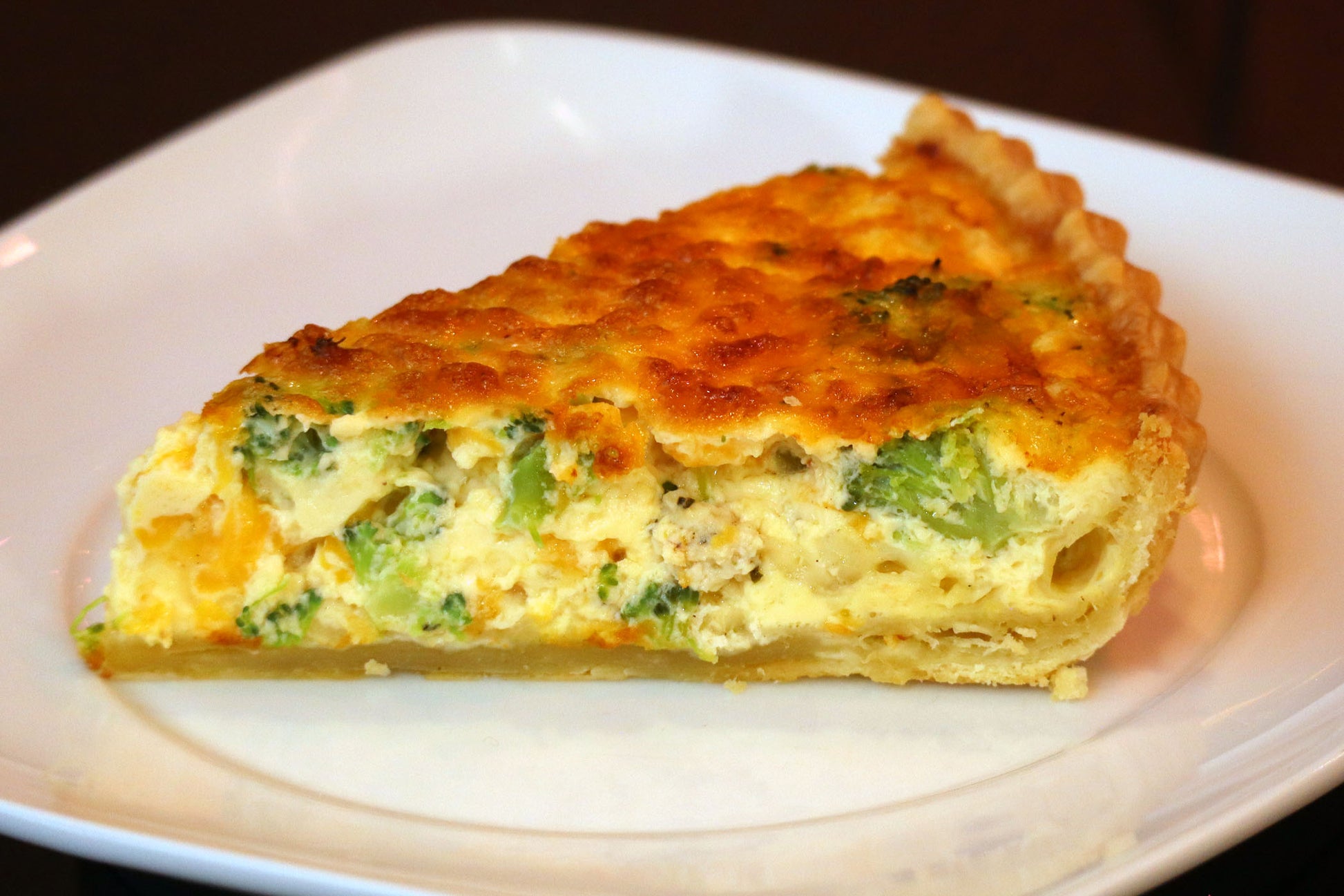 Quiche mit Hähnchen, Brokkoli & Cheddar