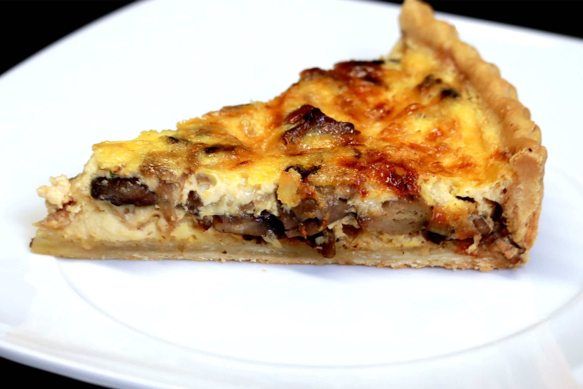 Quiche mit Waldpilzen