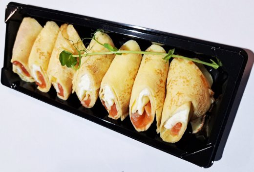 Pfannkuchen mit Lachs und Frischkäse