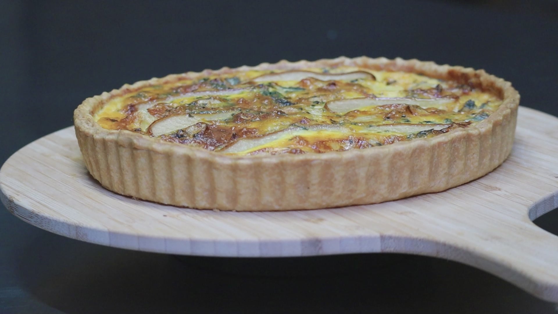 Quiche mit Birne & Blauschimmelkäse