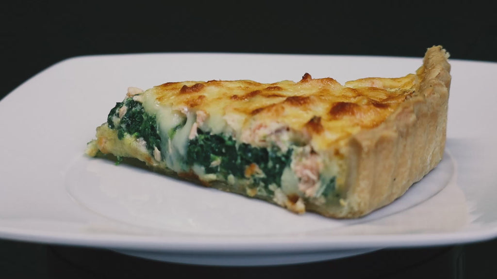 Quiche mit Lachs, Spinat & Mozzarella